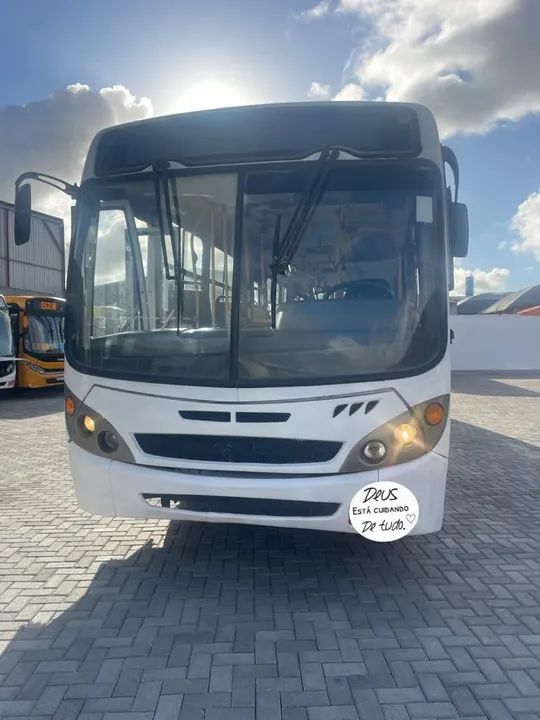 Ônibus em ótimo estado - Foto 2