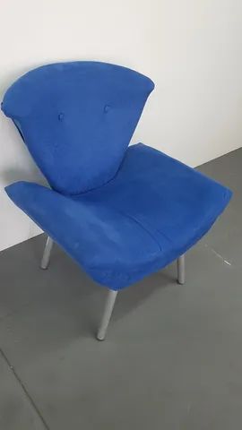Poltrona azul: 60(p) x 72(l) x 85 (a) - Foto 3