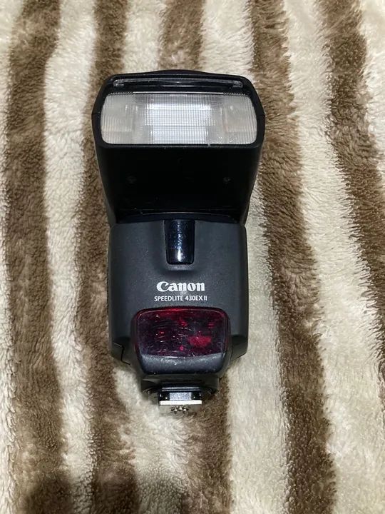 EOS Canon Rebel T6 Seminova + 3 lentes + Flash Canon Speedlite - Foto 5