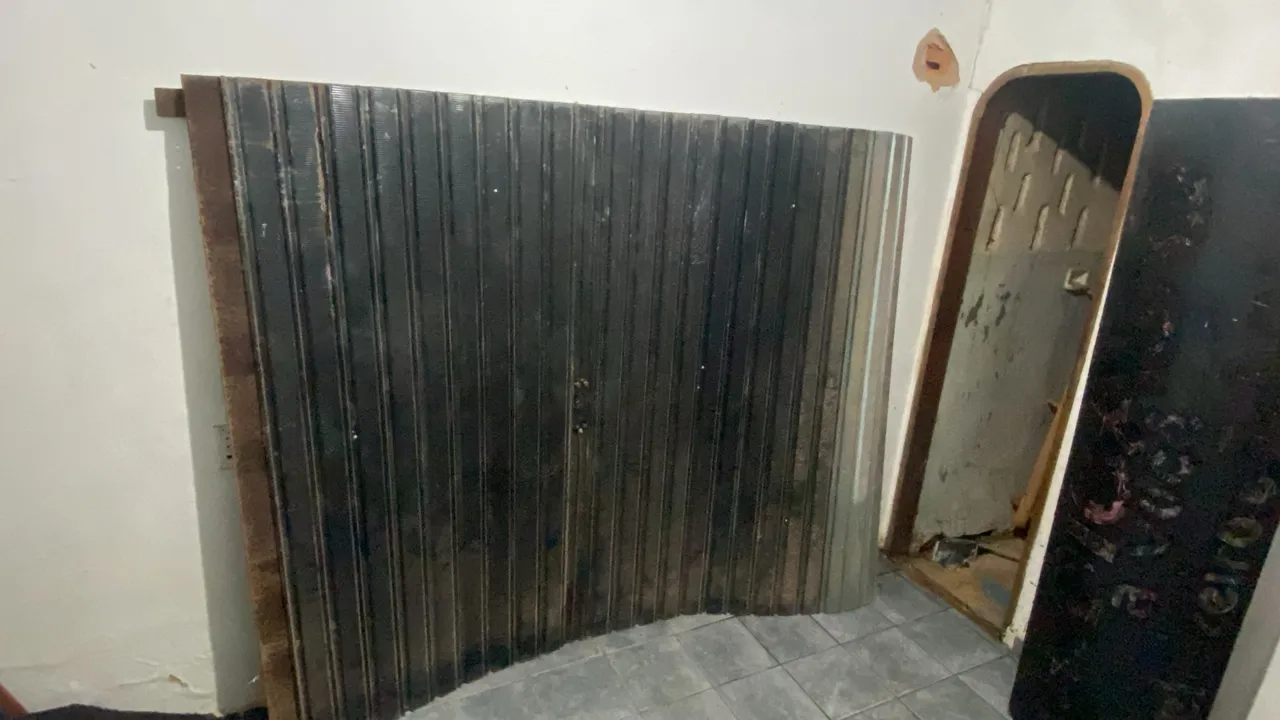 Porta de enrolar 2,35 x 1,95