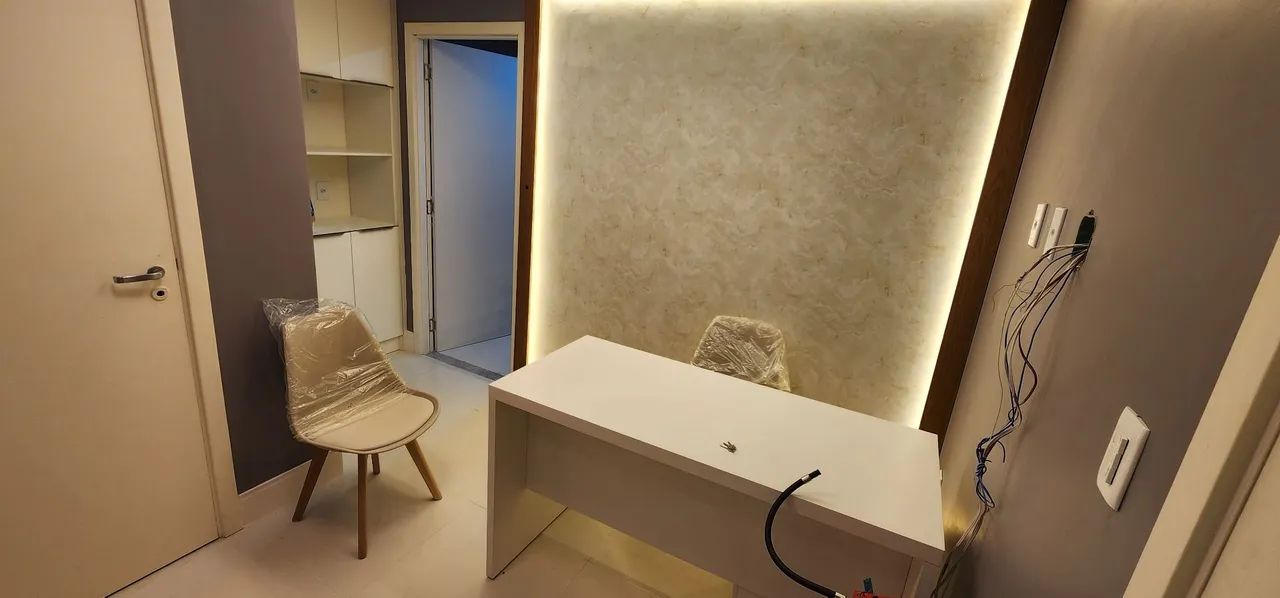 Vende-se Luxuosa sala Odontológica no Vieiralves  - Foto 11