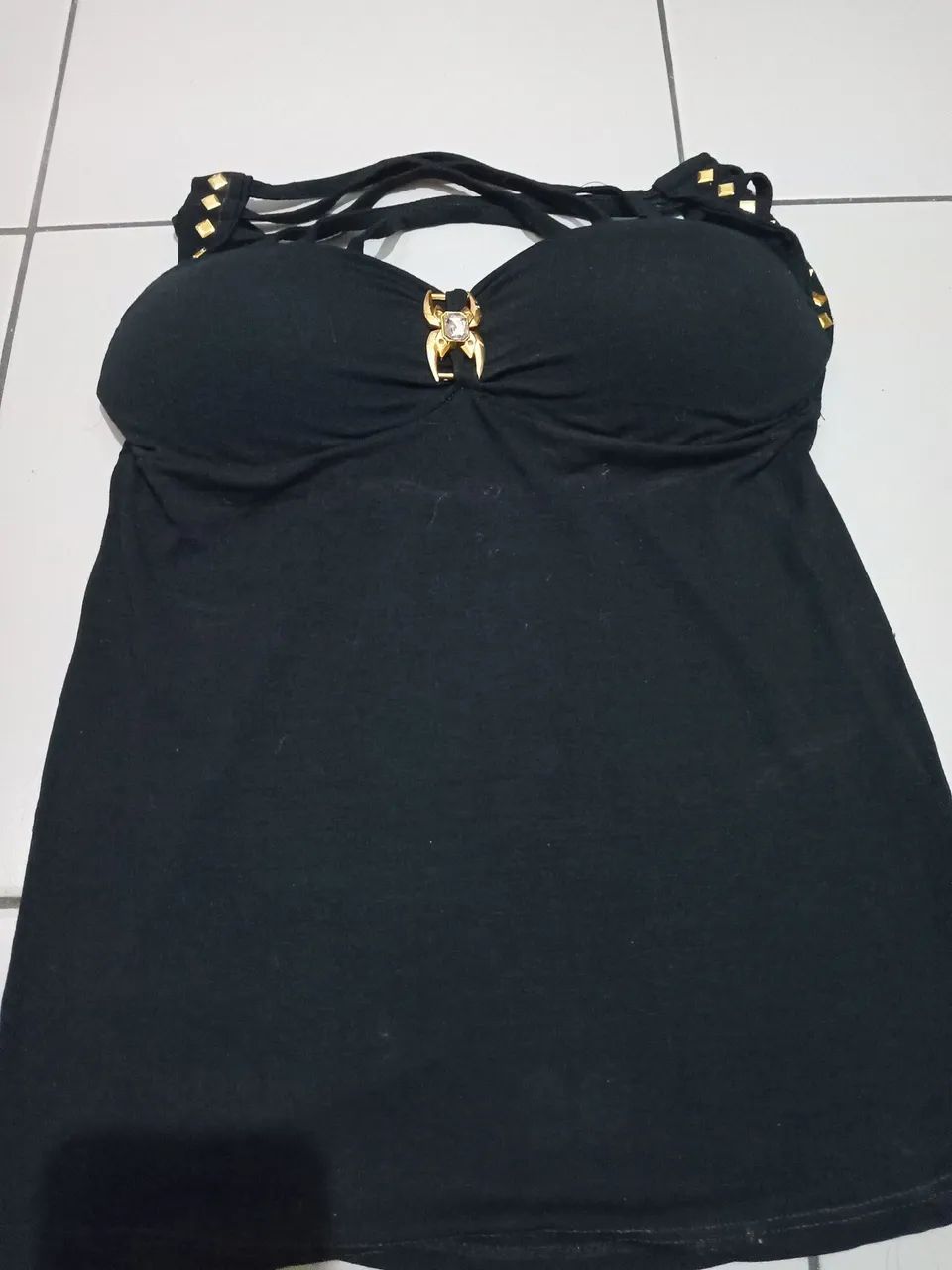 Kit 2 Blusas com Detalhes Dourados - Foto 4