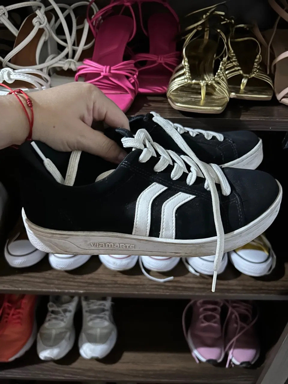 Tênis Via Marte Preto com Detalhes Brancos