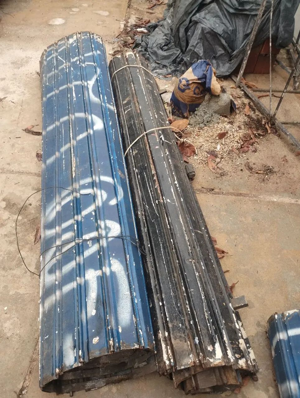 Vendo portas de rolar completas - Foto 2