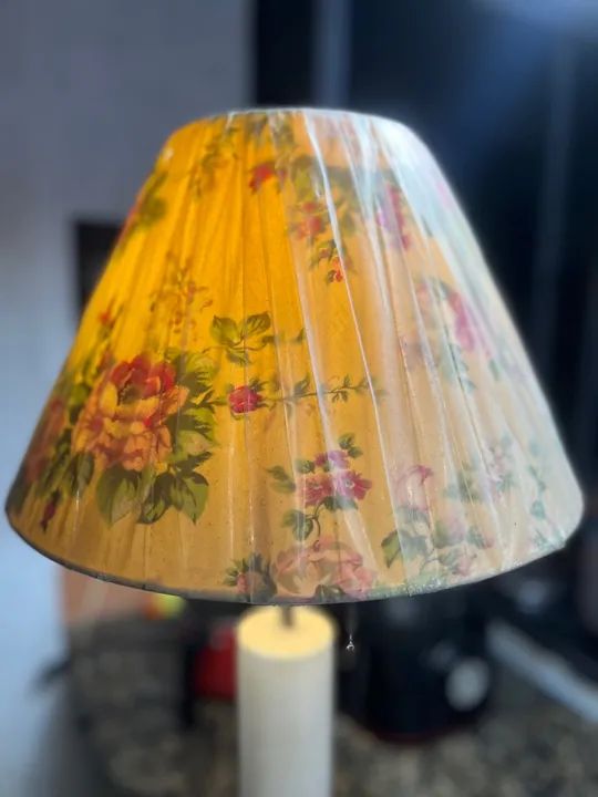 Abajur Vintage com Flores - Foto 2