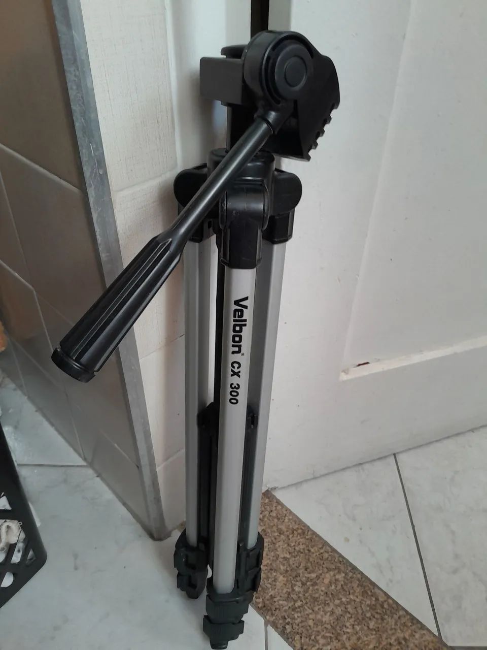 Filmadora Sony Handycam Video 8 CCD-TR44 - Foto 2