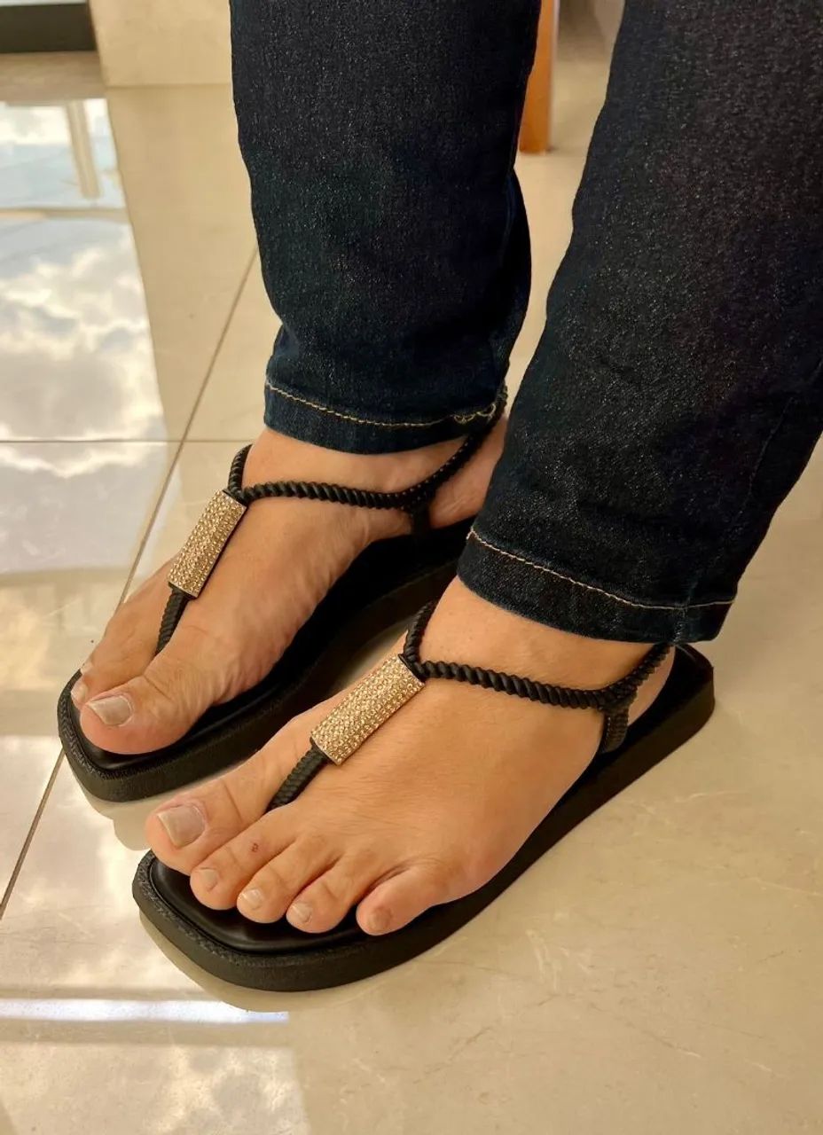 ? Sandália Feminina Confortável - Do 33/34 ao 39/40 - Só R$ 45,00!