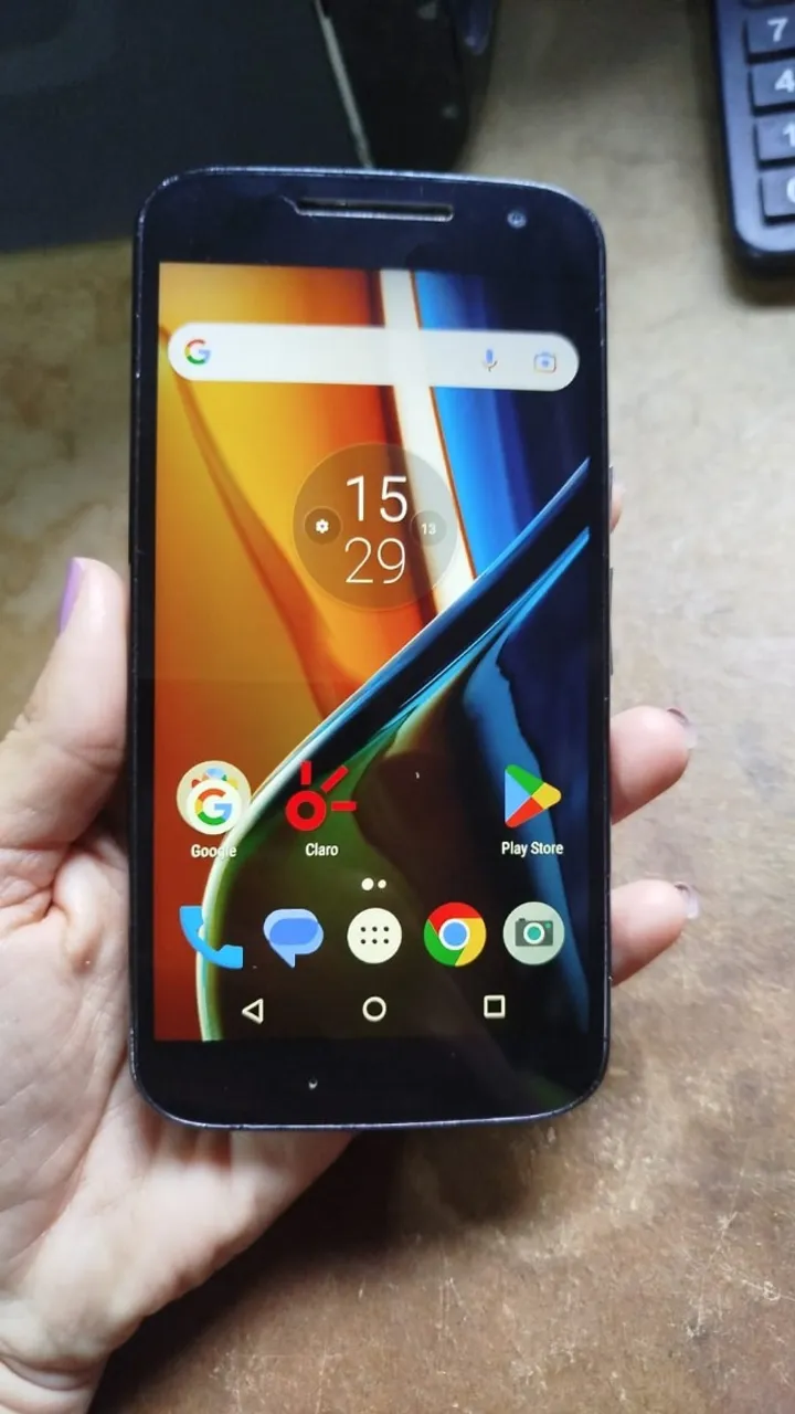 Vendo celular moto g4 (aceito cartão)