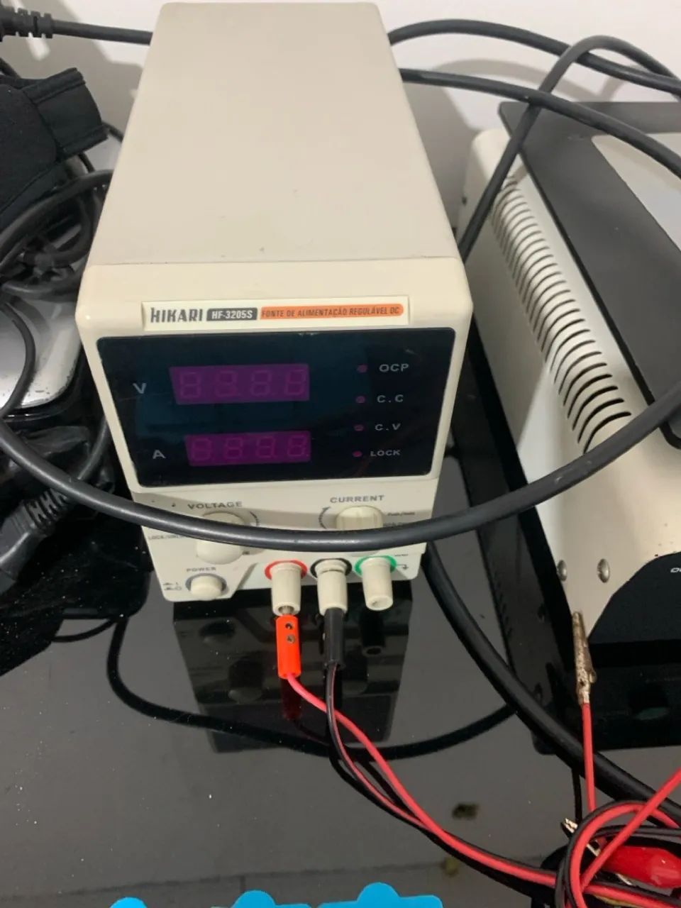 Fonte de Alimentação Regulável DC HIKARI HF-3205S