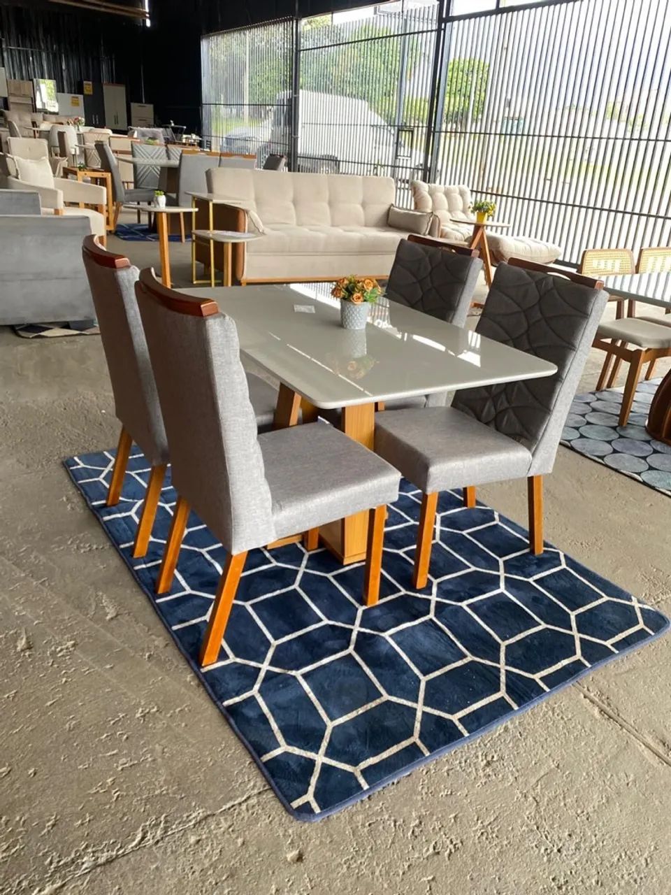 Conjunto Mesa de Jantar com 4 Cadeiras - Foto 3