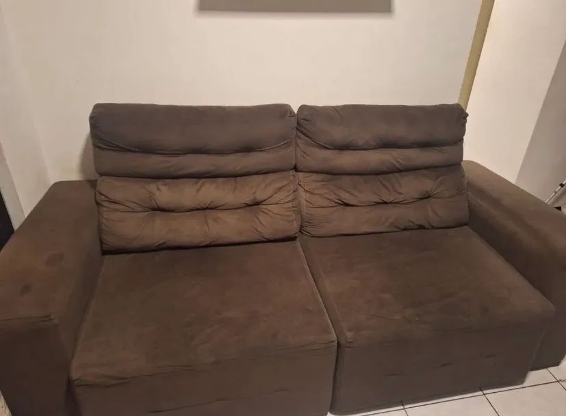 Sofá retrátil 3 lugares em ótimo estado  - Foto 3
