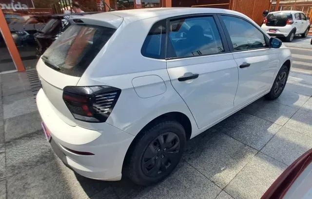 Volkswagen Polo Track 1.0 Flex 12V 5p - Foto 5