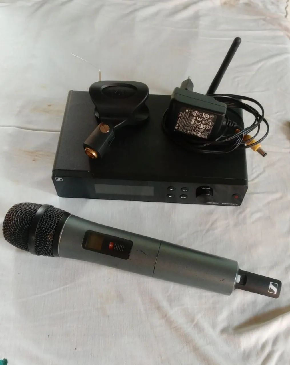 Vendo Microfone SENNHEISER sem fio