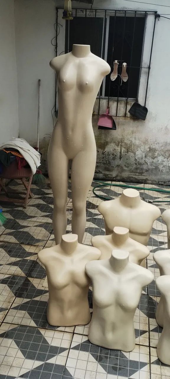 Manequins Femininos - Tamanho P - Ideal para sua loja! - Foto 3