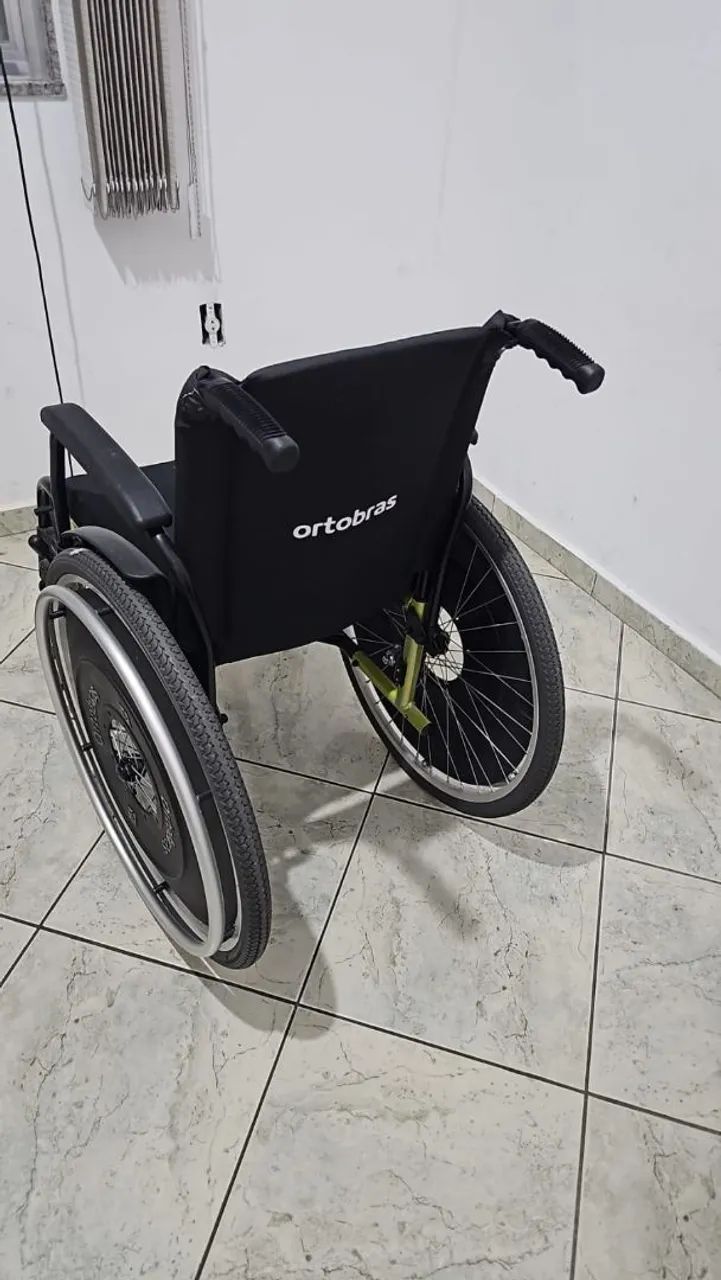 Cadeira de rodas manual - semi-nova - Foto 3