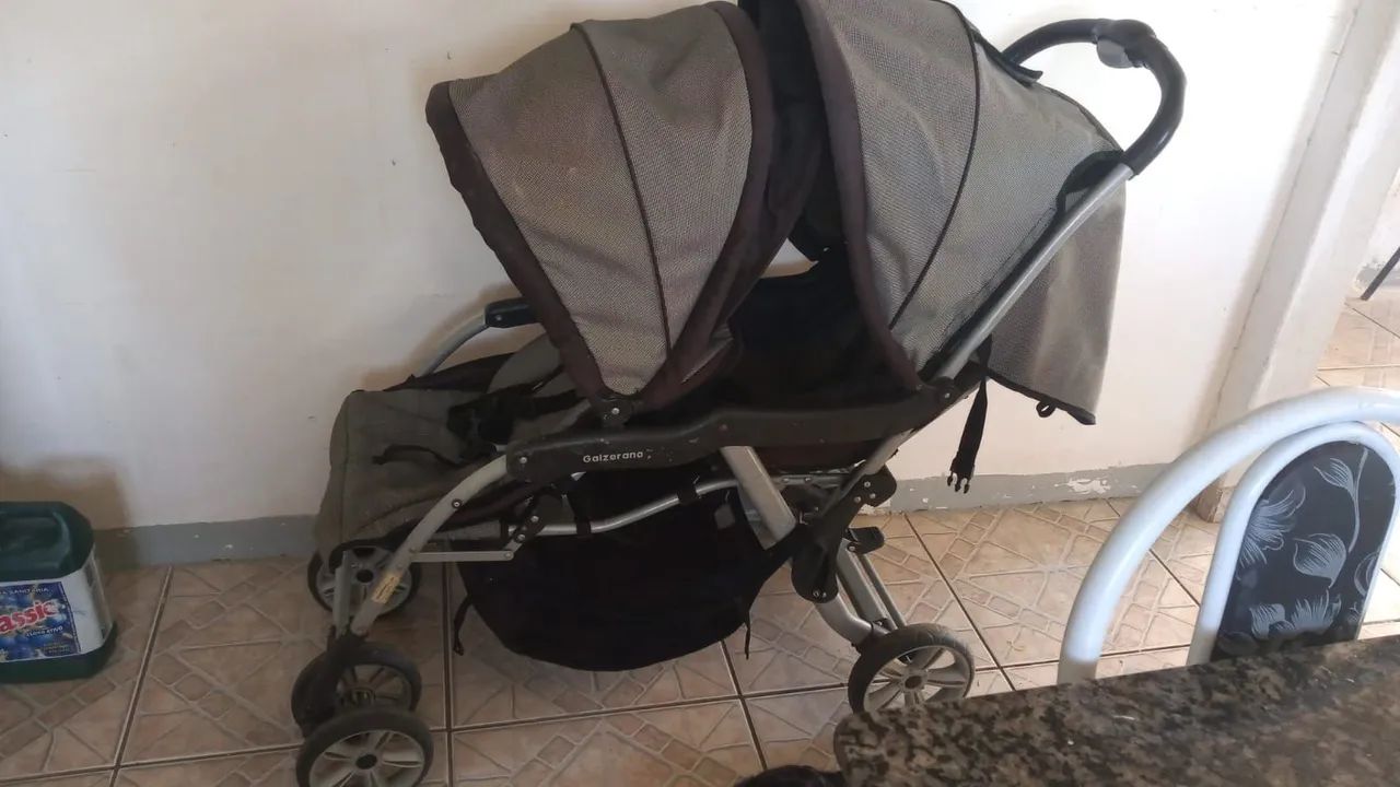 Carrinho de Bebê Duplo - Foto 5