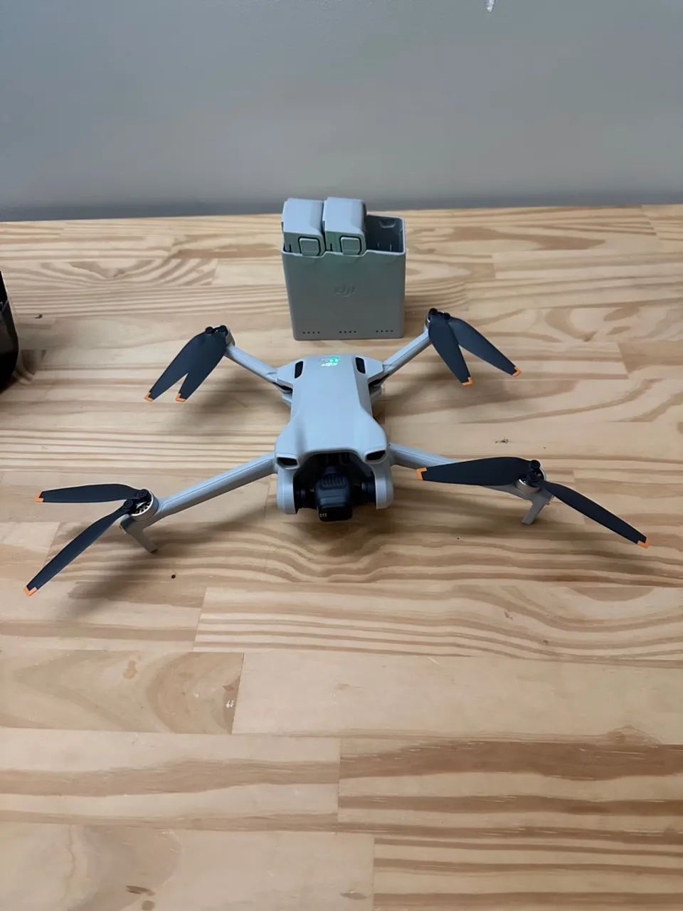Drone DJI Mini 3 Fly More Combo - Completo na caixa! - Foto 2