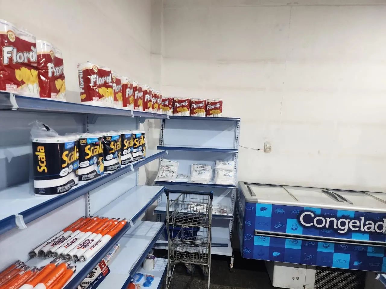 Pratileira de mercadinho  - Foto 6