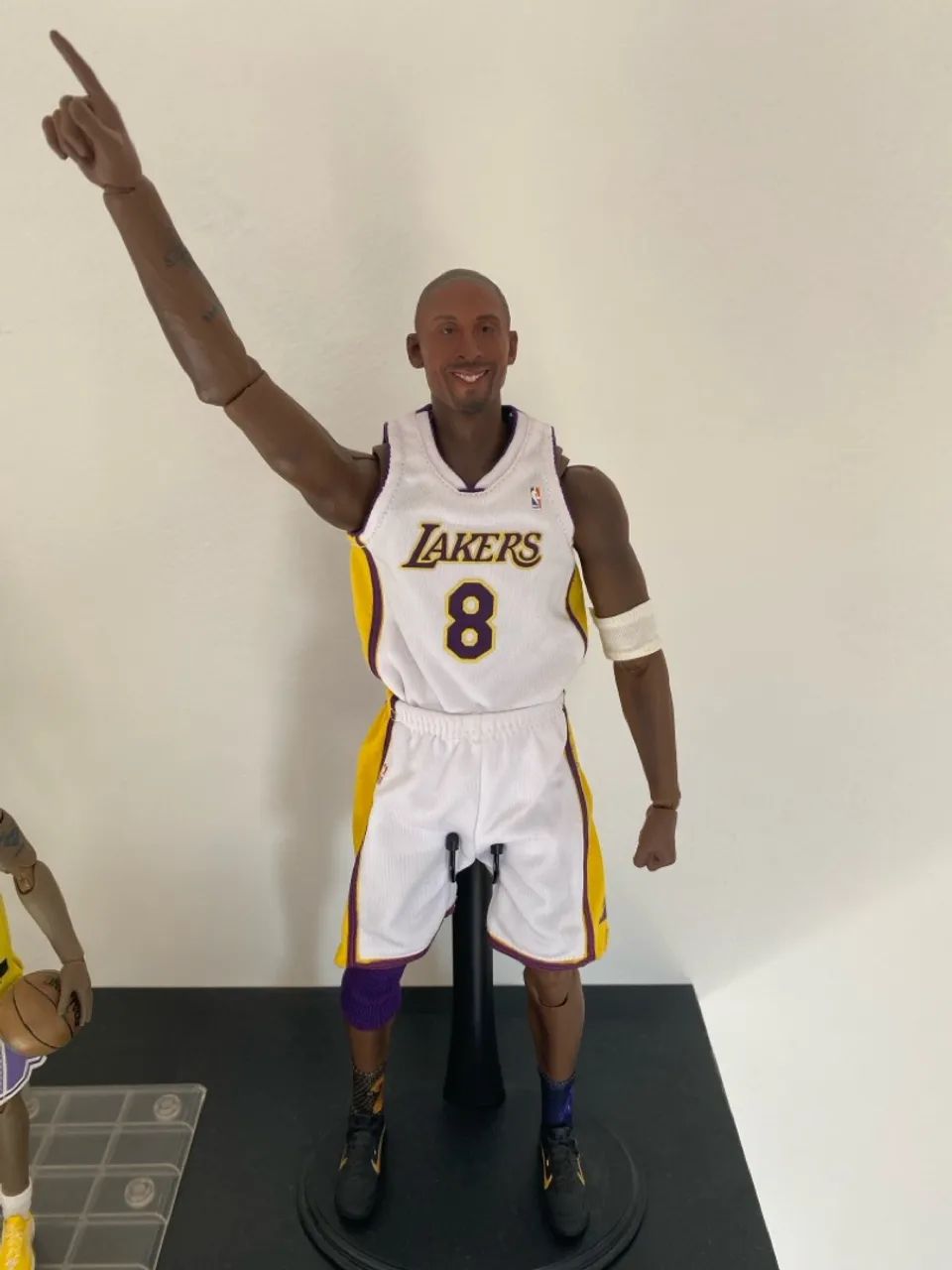Kobe Bryant Lakers フィギュア 約30cm Boneco Kobe Bryant Lakers action figure - Hobbies e coleções