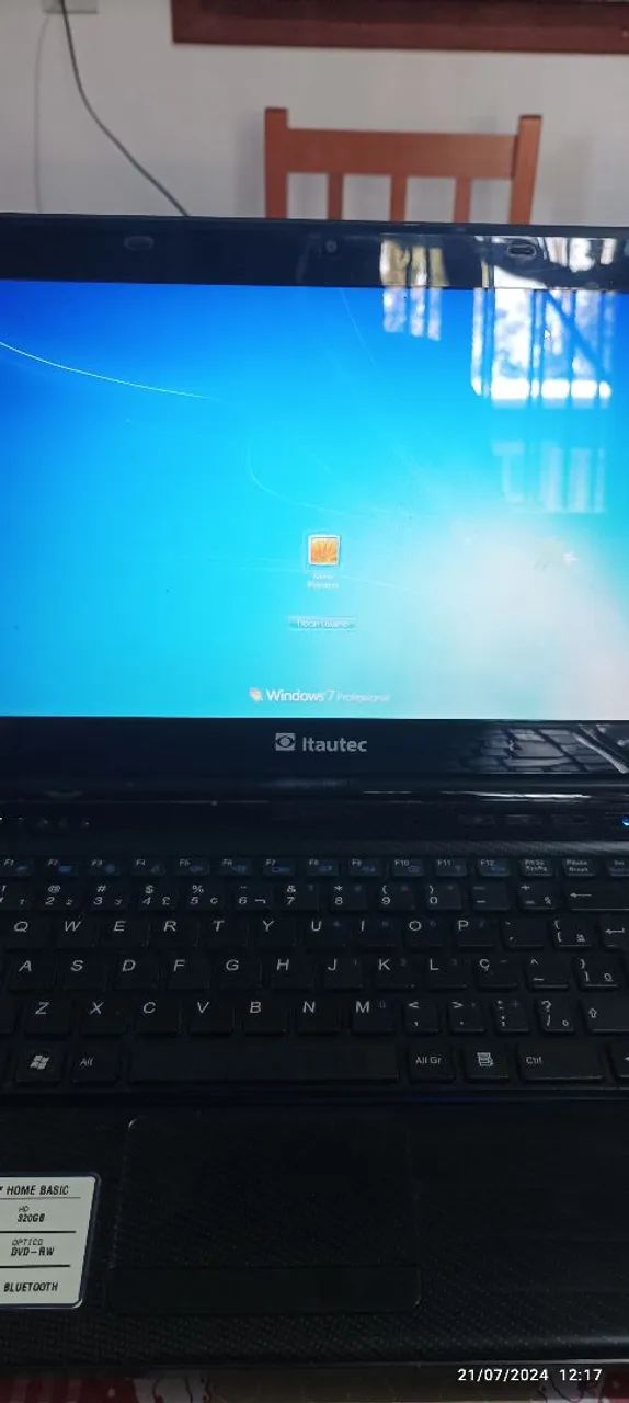 Notebook Itautec Windows 7 Pro