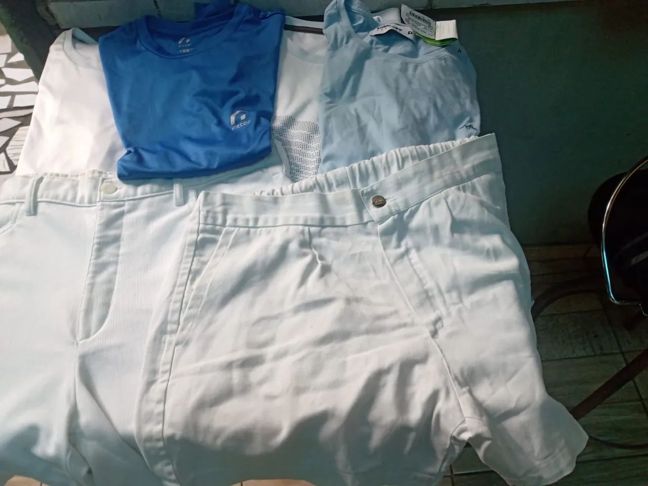 R$29 Bermudas/ Camisas 6 peças. - Foto 4