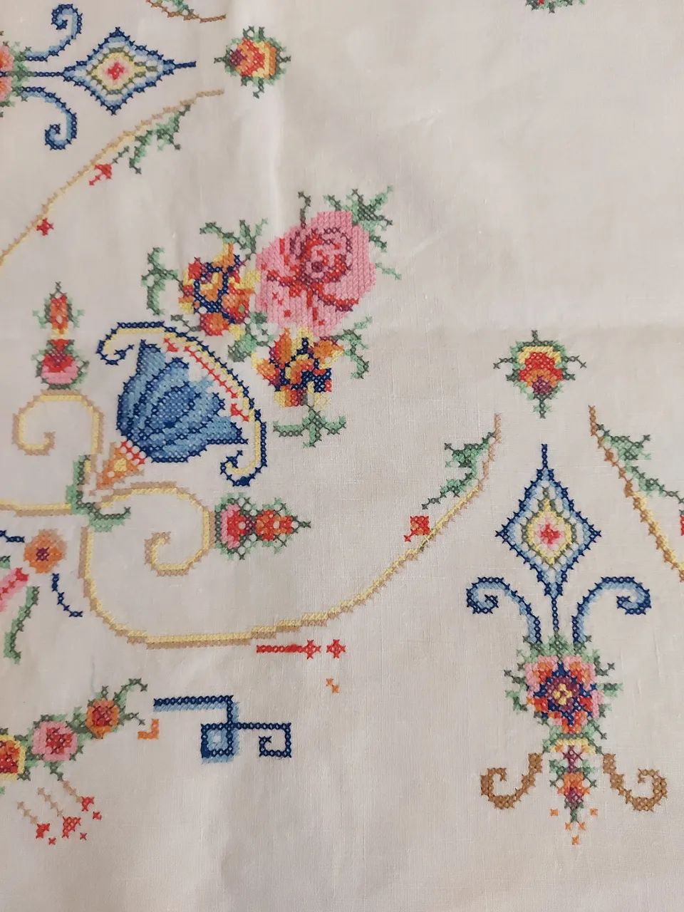 Jogo de Toalha de Mesa Bordadas . - Foto 5