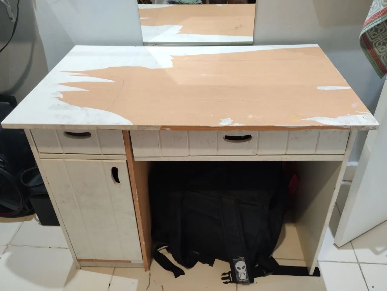 Mesinha para quarto64307308971137120