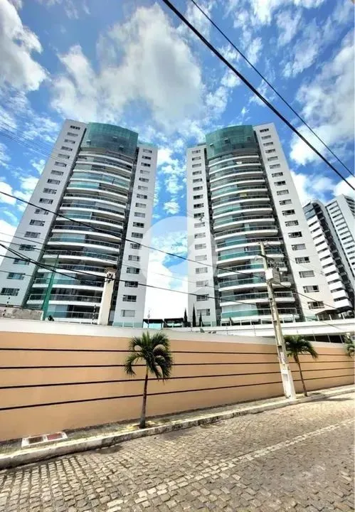 Apartamento à venda em Lagoa Nova, Natal.