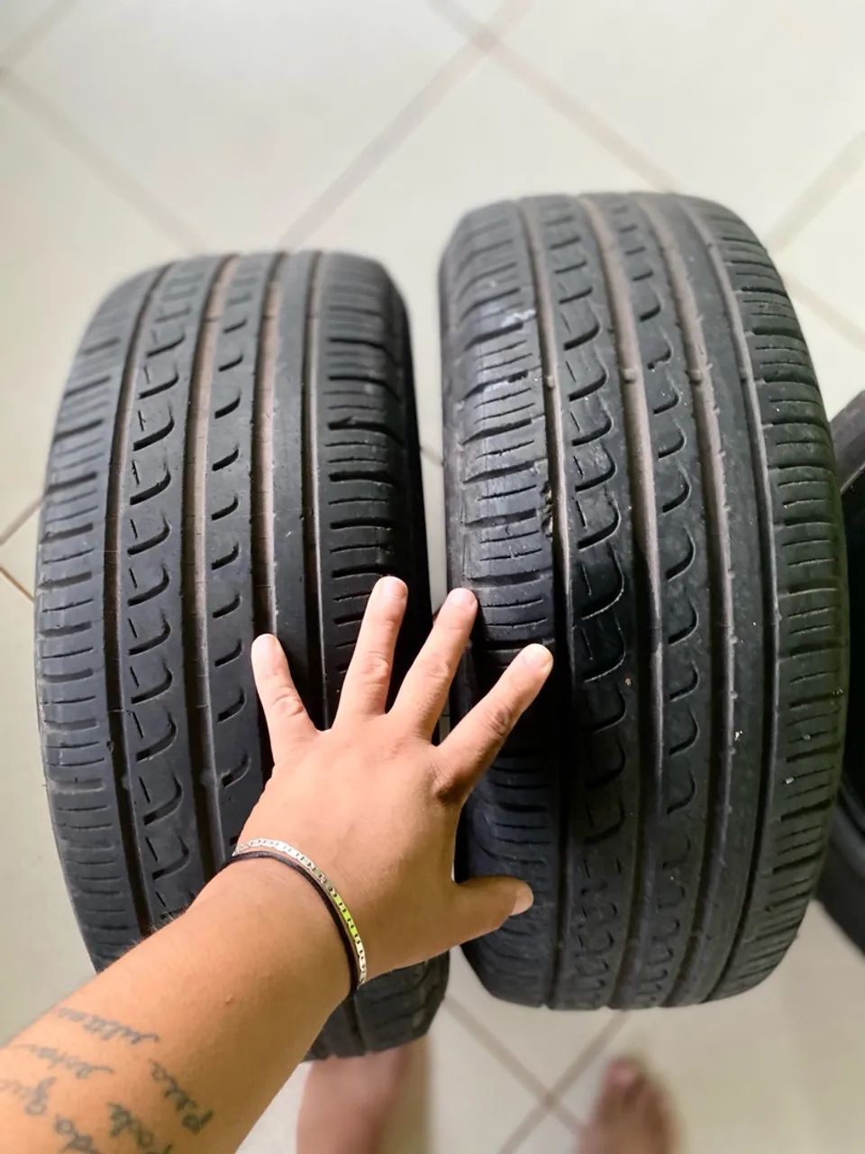 Pneu 205/55 R16  - Foto 4