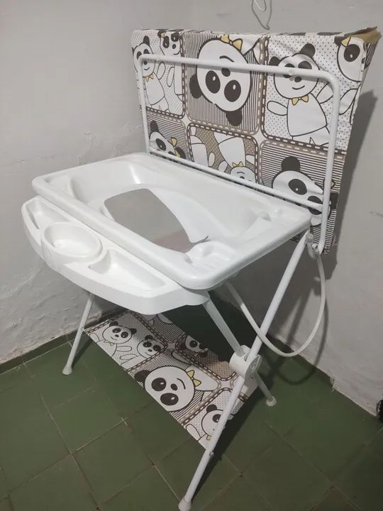 Banheira com Suporte e Trocador 