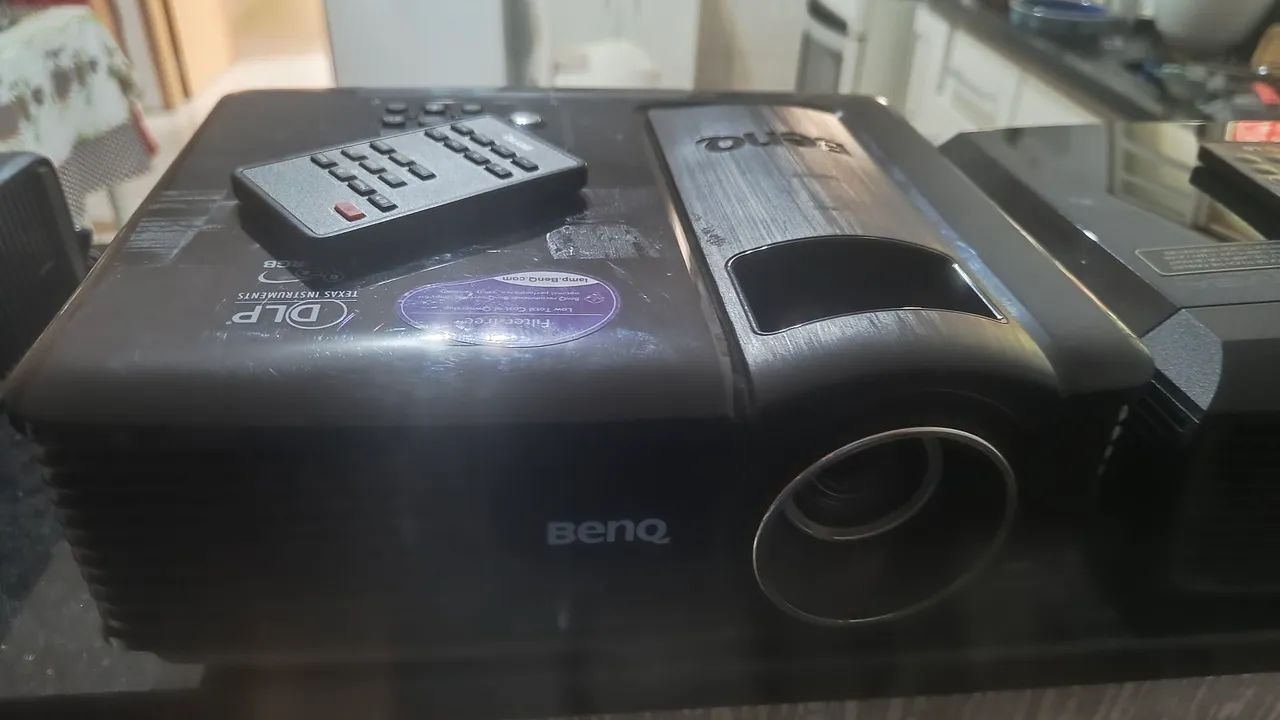 Projetores BenQ e LG - Foto 2