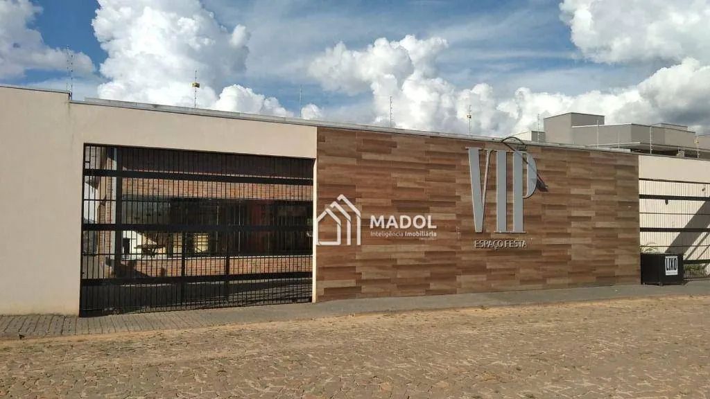 Imóvel Comercial ou Residencial à venda, 790 m² por R$ 1.800.000 - Casa Bella - Telêmaco B
