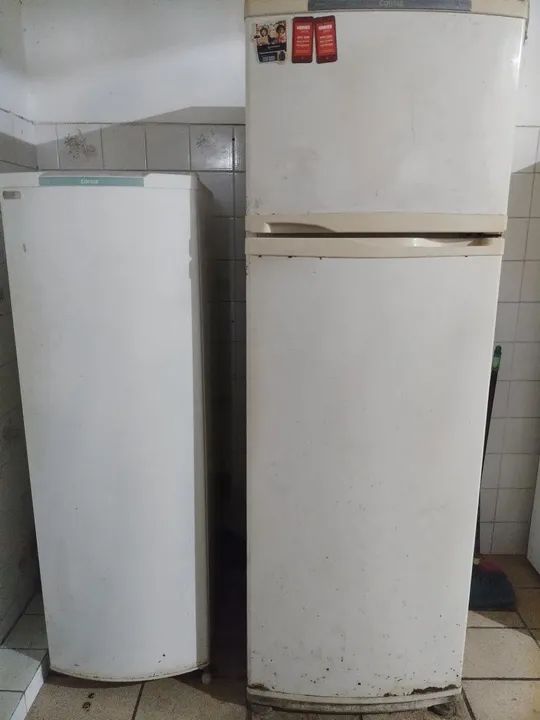 Geladeiras em ótimo estado - 2 peças