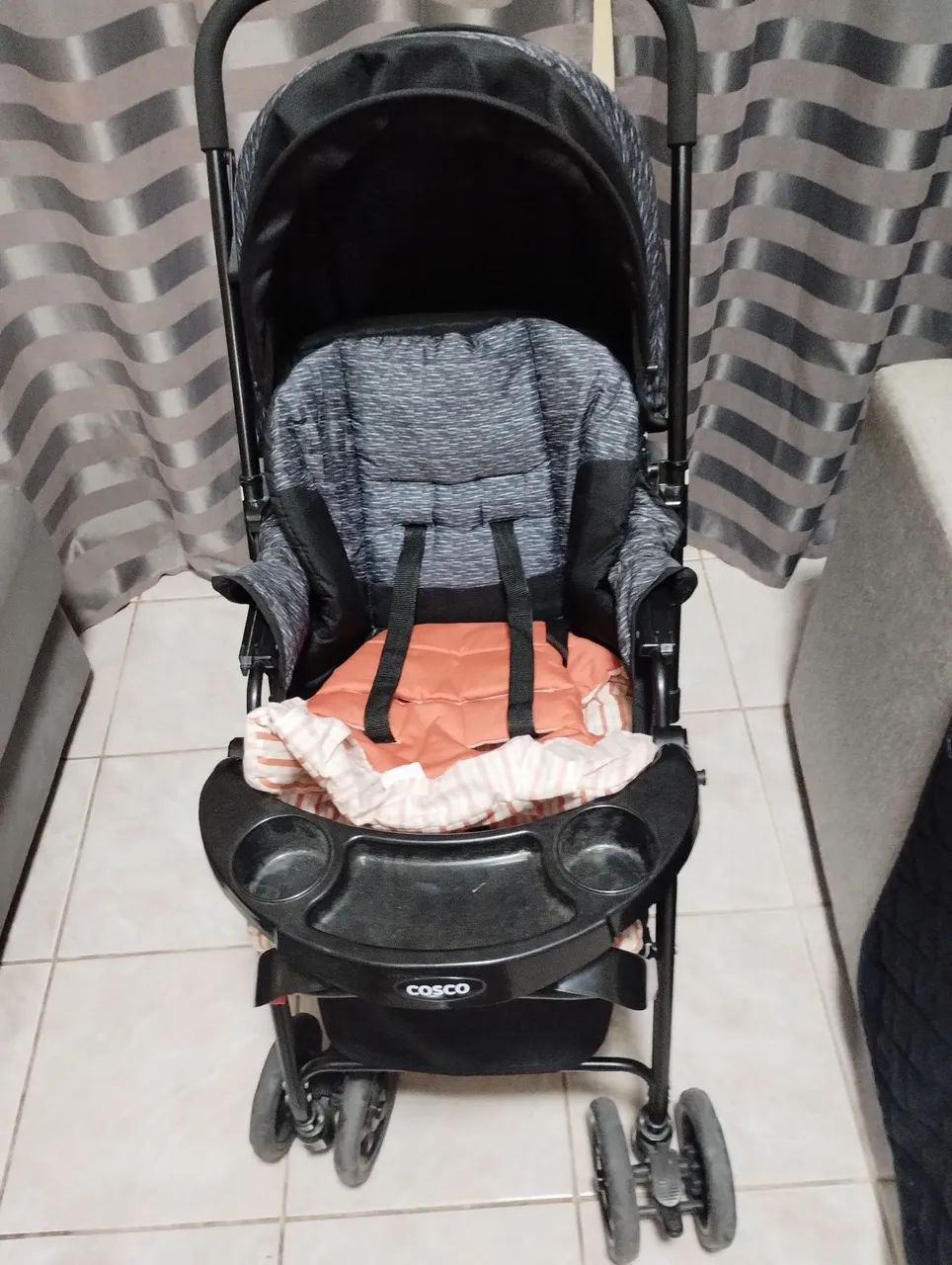 Carrinho de Bebê Cosco