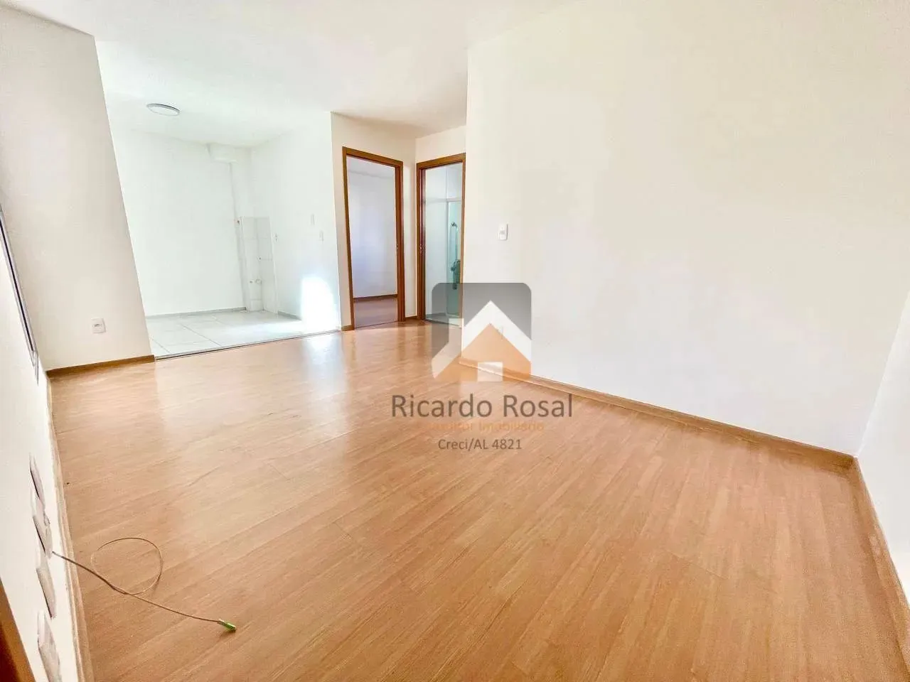 Apartamento no Petrópolis c/ 2 quartos, térreo e c/ ótima estrutura p/ lazer!!!