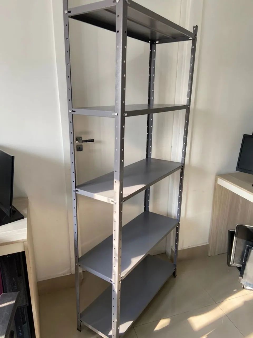 Estante de Aço para Comércio ( Nova) R$230,00 cada - Foto 3