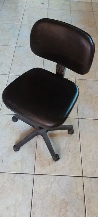 Cadeira de Escritório Giratória