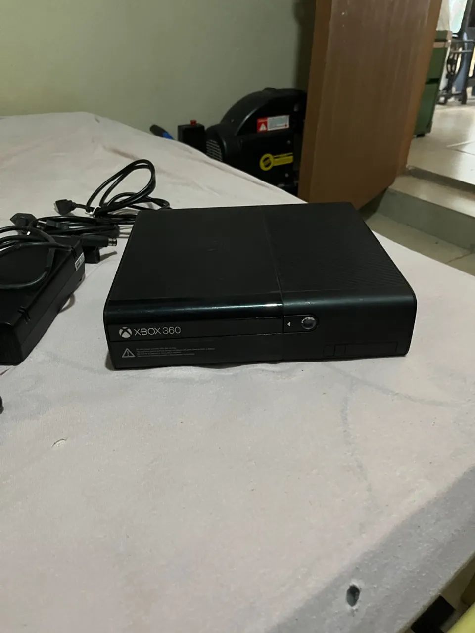 Xbox 360 - Console de Vídeo Game - Foto 4