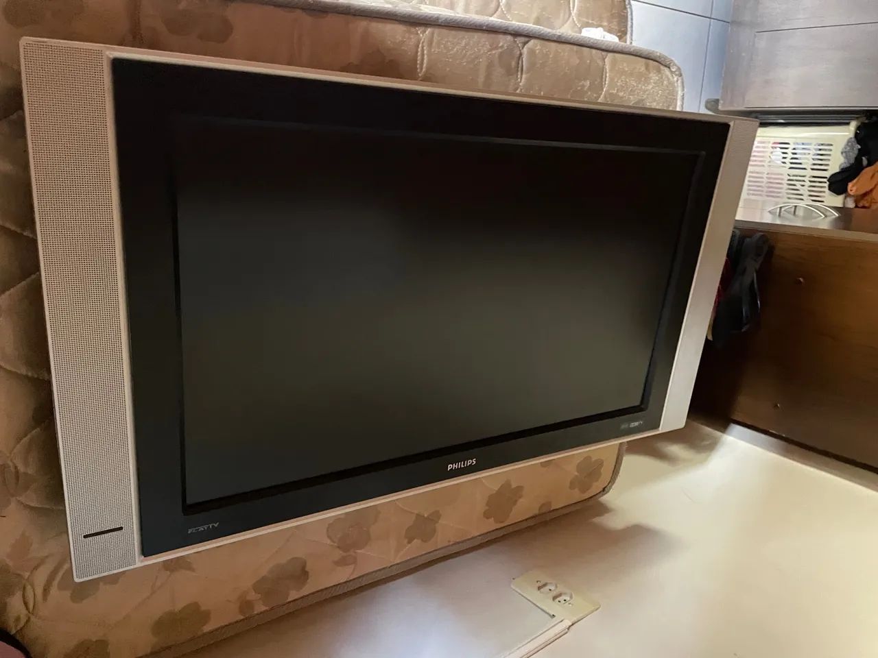 TV Philips LCD 32 polegadas 