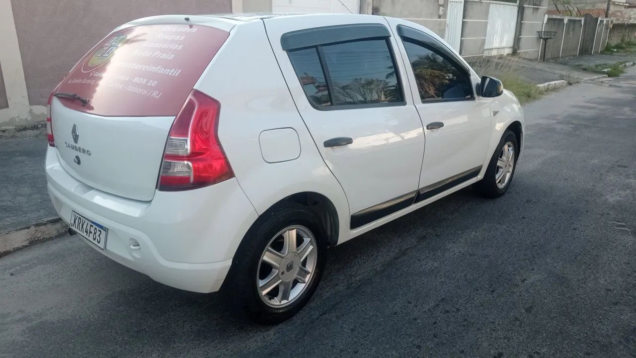 Sandero 1.6 8v completo + GNV - Foto 3