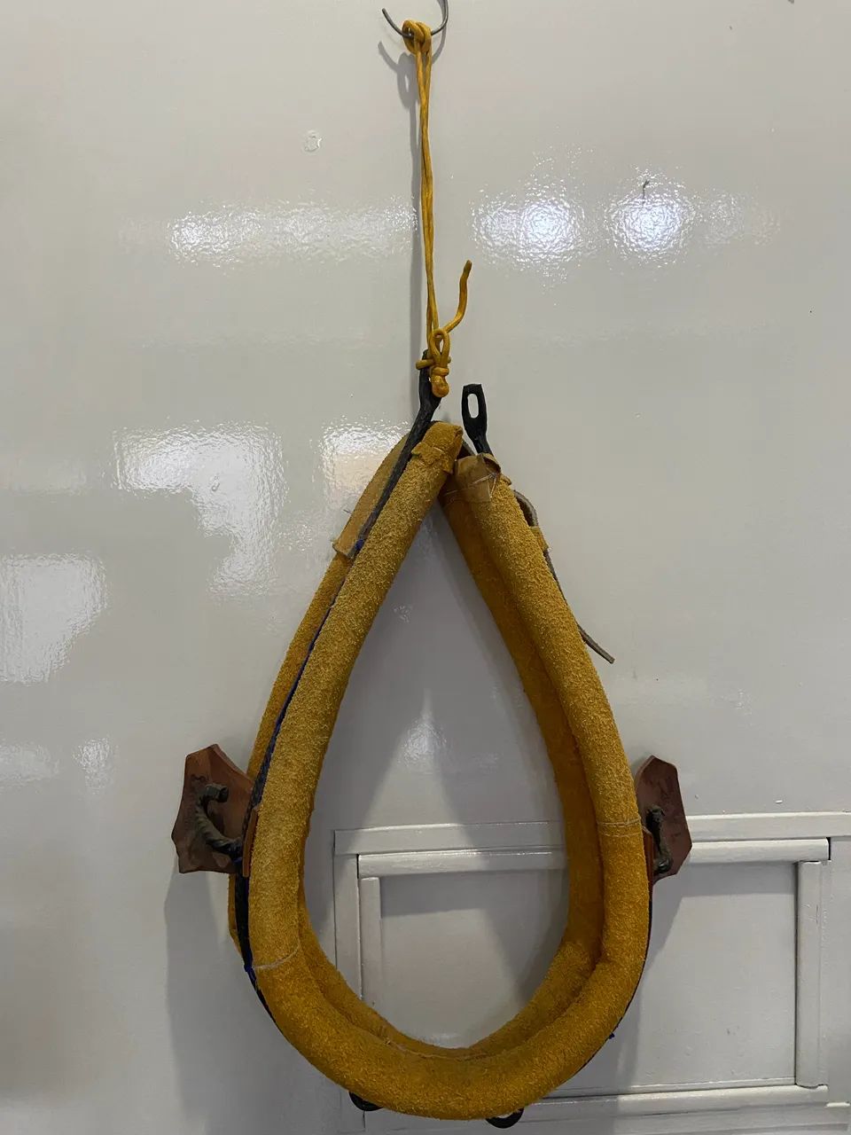 Coleira de tração (colar de canga) para cavalo