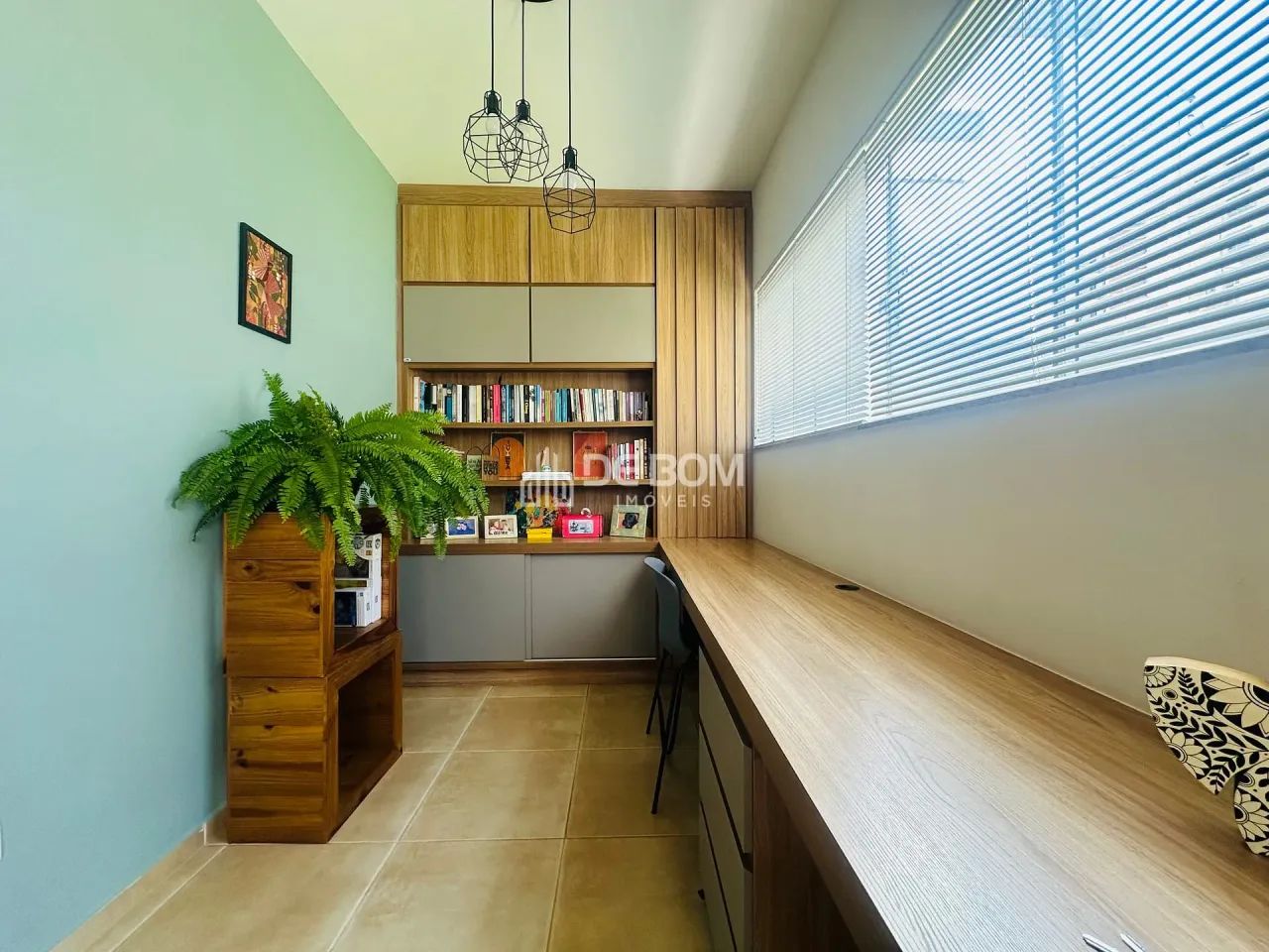 Excelente casa à venda no Residencial Morumbi, com 200 metros quadrados de área útili e li - Foto 3