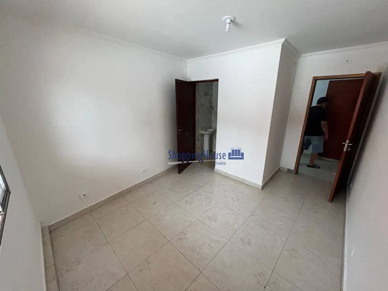OPORTUNIDADE!!! KITNETS NO ALTO DA LAPA PARA LOCAÇÃO!!!