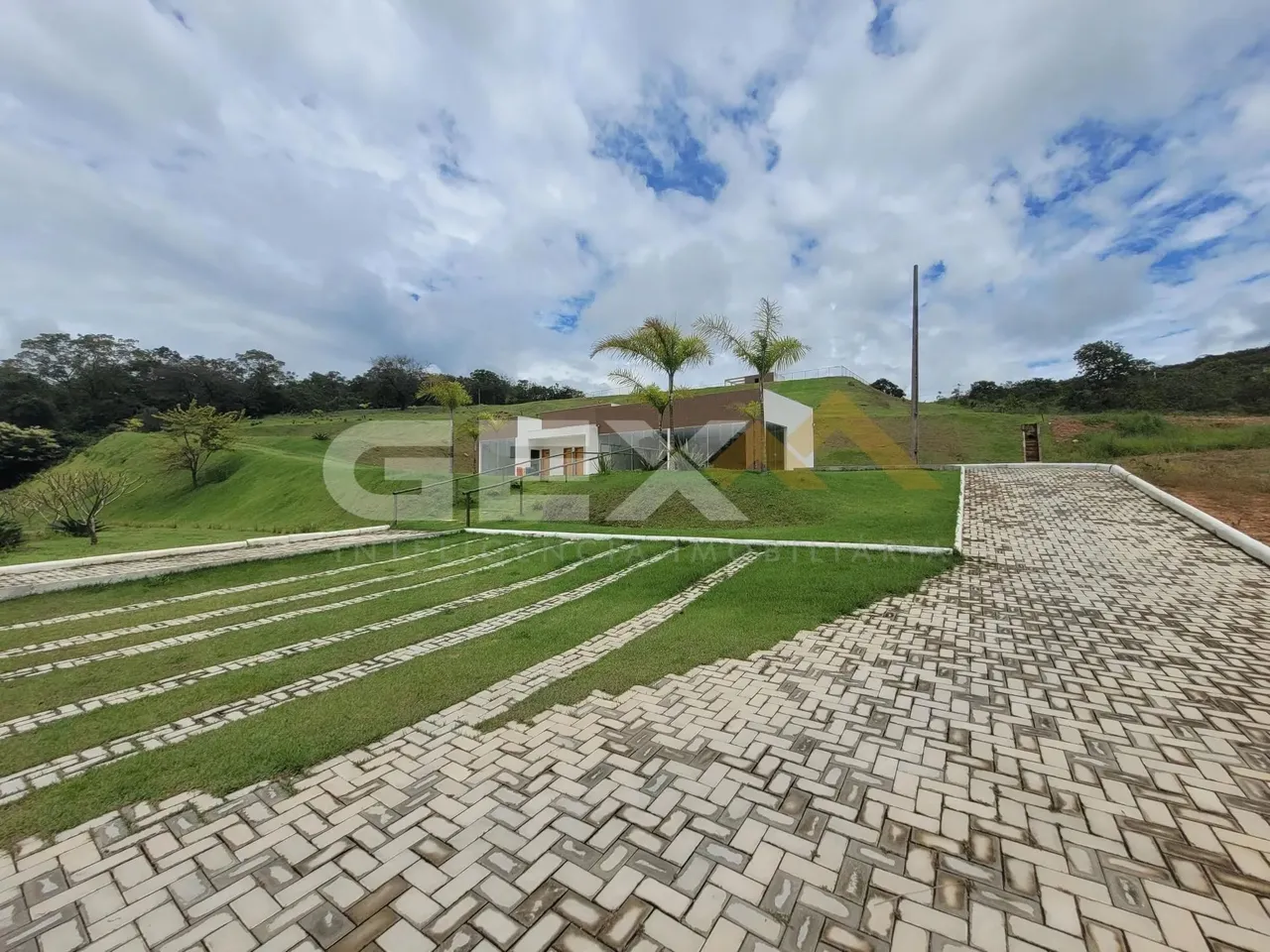 Lote em Condomínio Fechado, perfeito para morar bem.