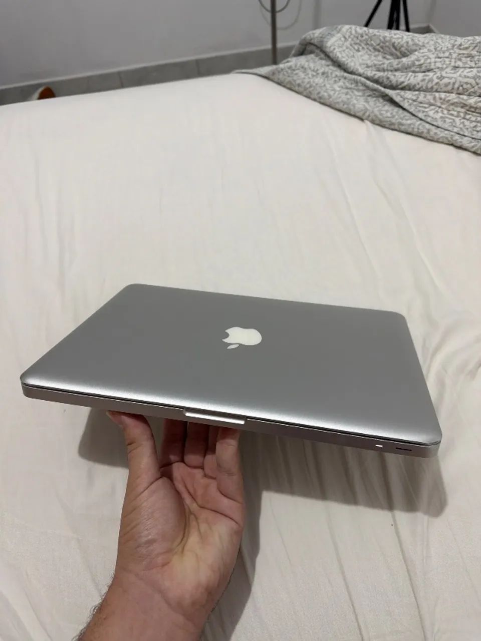 MacBook Pro 13in Mid 2012 4GB 128GB Bほぼ新 MacBook Pro 13