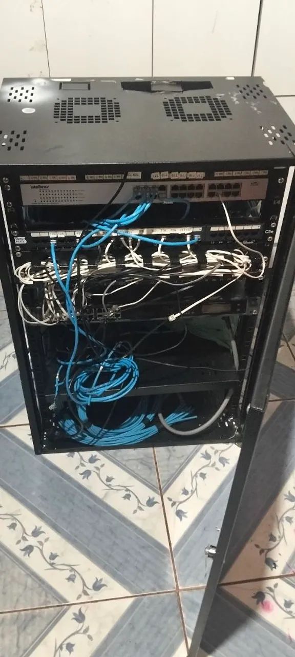Rack+Switch Intelbras 16 portas <br>2 Patch Panels - Foto 3
