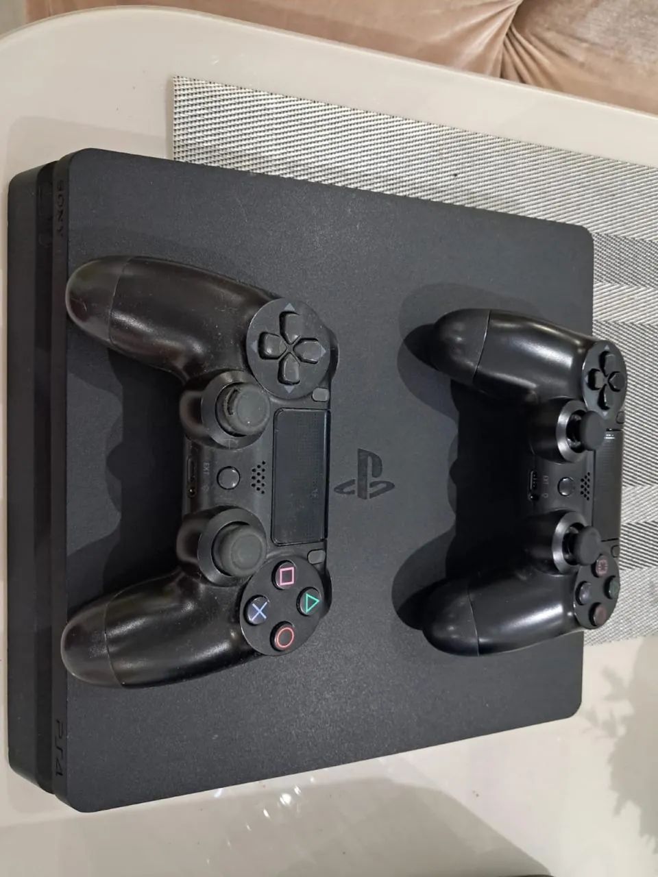 PlayStation PS4