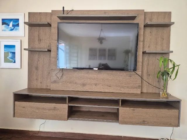 Hack/ Wall-Mounted TV Panel465543219506718720