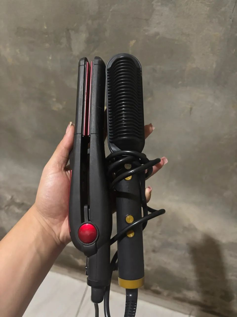 Kit com prancha e escova secadora  - Foto 2