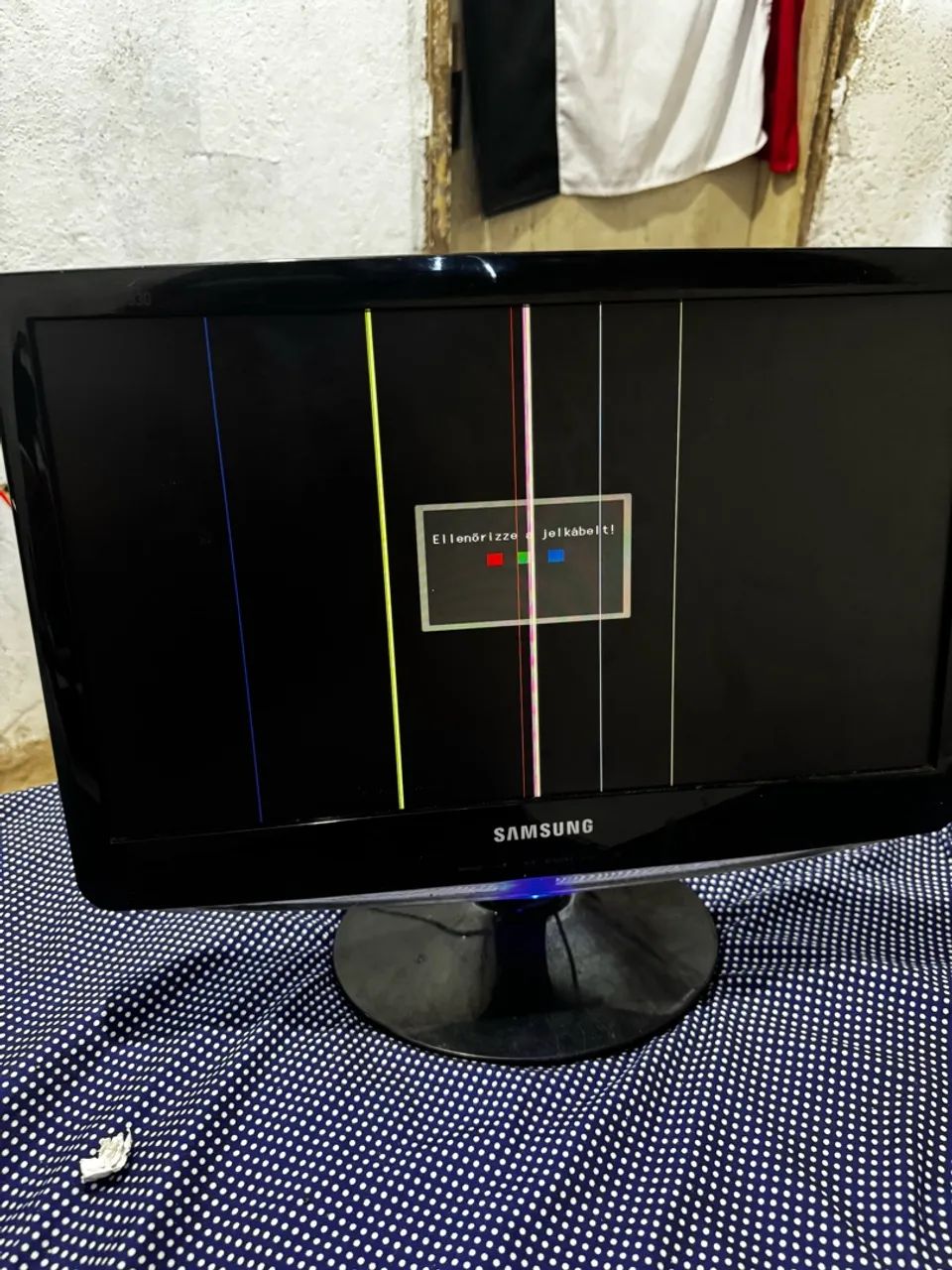 Monitor Samsung 19 Polegadas com Linhas - Foto 2